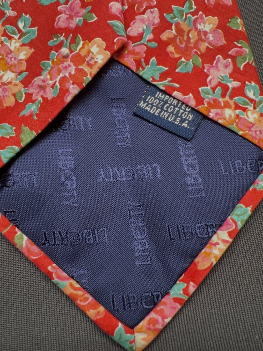 Liberty Of London Floral Print Silk Necktie Red Pink Green - Picture 4 of 5